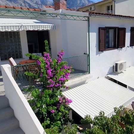 Sara Apartments Baška Voda Exterior foto